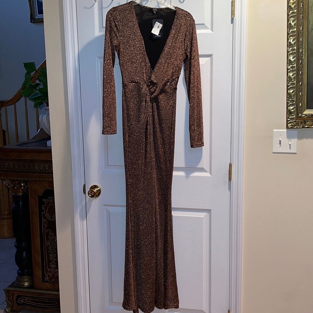 Privy Golf Copper Sparkle Long Dress Medium NWT